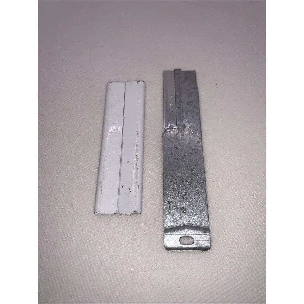 Lloyds Barbecue Company Advertising Box Cutter